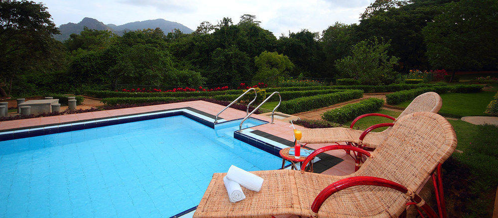 Grand & Gangula Hotel Dambulla Buitenkant foto